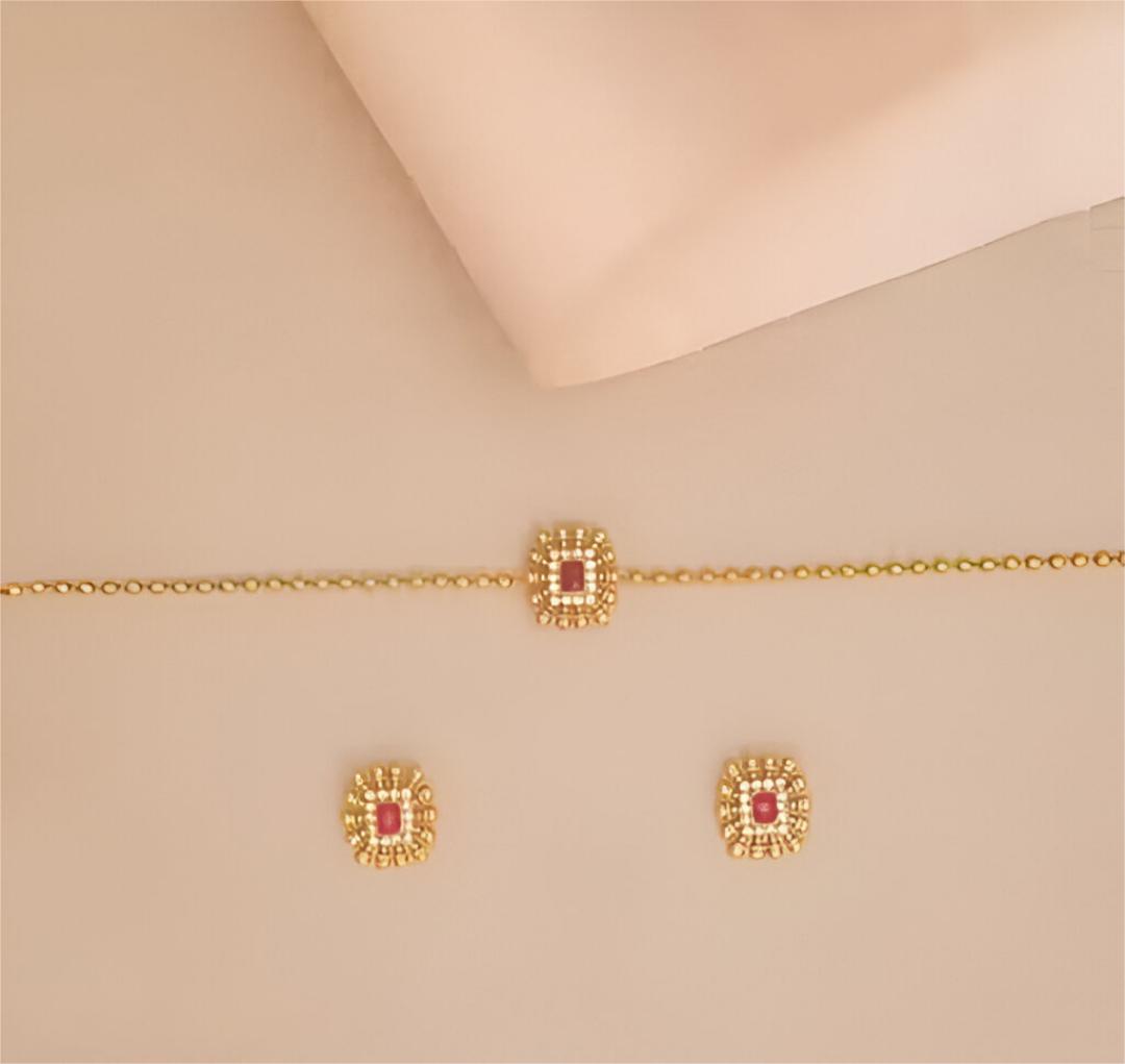 Matte Gold South Indian Temple Chain Pendant Necklace Set