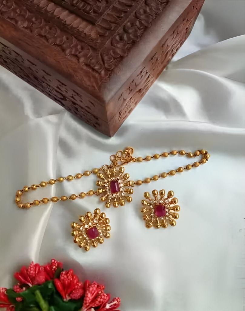 Matte Gold South Indian Temple Chain Pendant Necklace Set